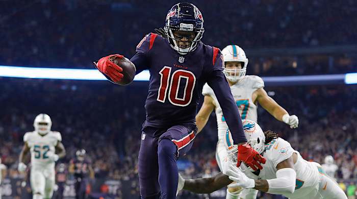 deandre-hopkins-texans-dolphins-thursday-night-football.jpg